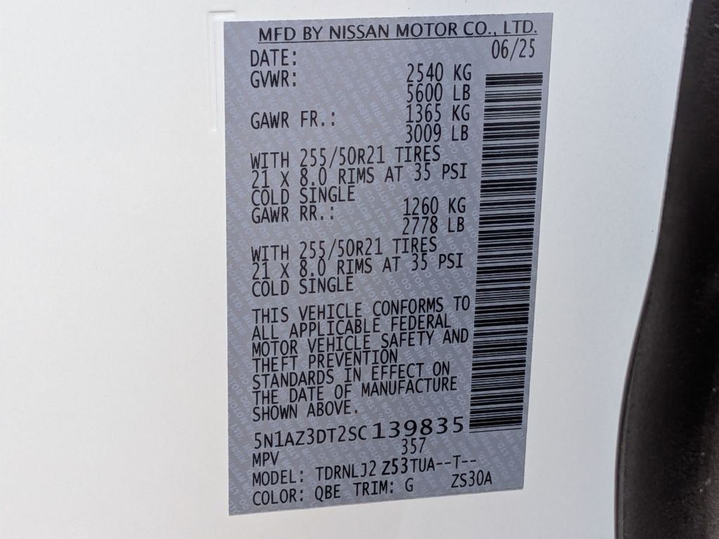 Certified Used 2025 White Nissan Platinum image 31