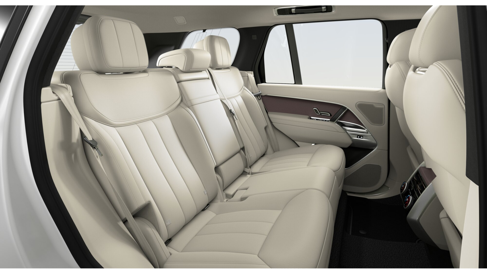 New 2026 Ethereal Frost Silver in gloss finish LAND ROVER SE 400PS image 7