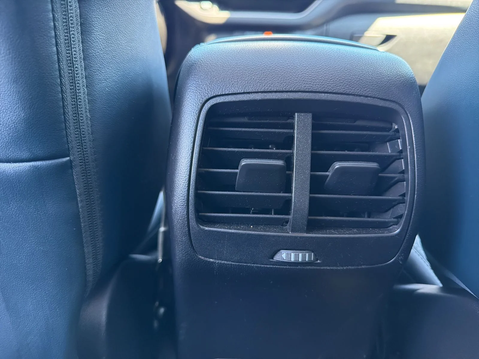Used 2022  Ford Outer Banks image 26