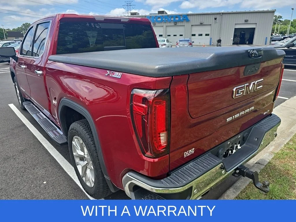 Used 2022 Red GMC SLT image 3