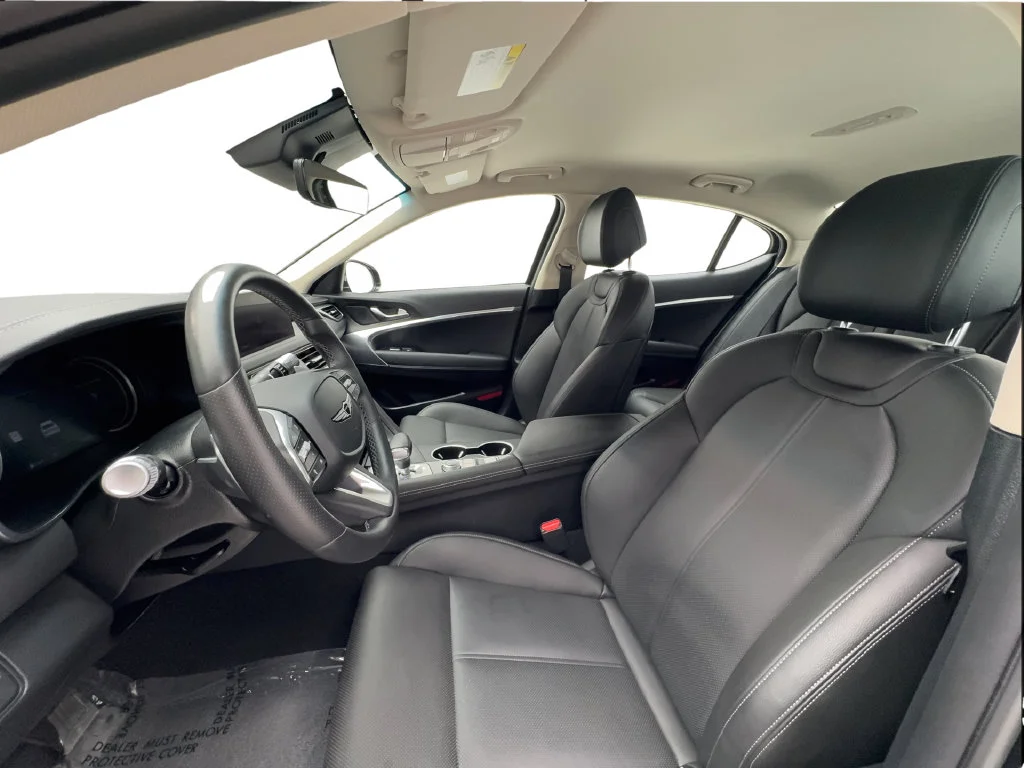 Used 2026 Black Genesis 2.5T image 19