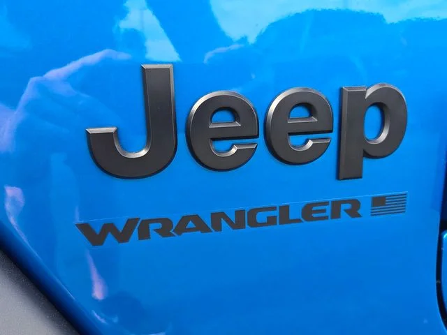New 2026 Hydro Blue Pearl-Coat Exterior Paint Jeep Willys image 11