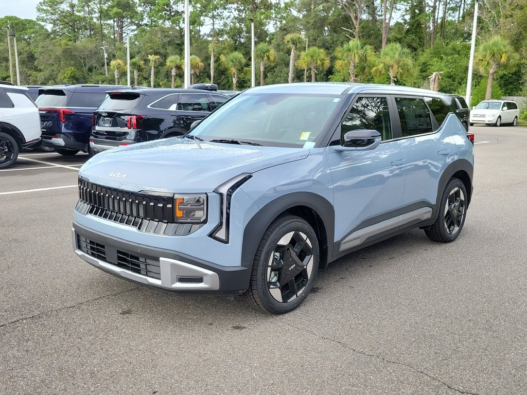 New 2027 Pale Gray Kia EX image 3