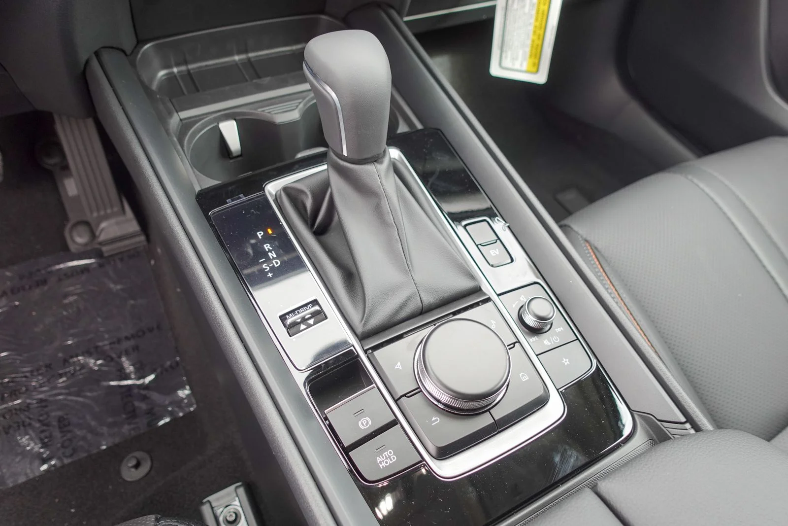 New 2026 Machine Gray Metallic Mazda Premium image 17