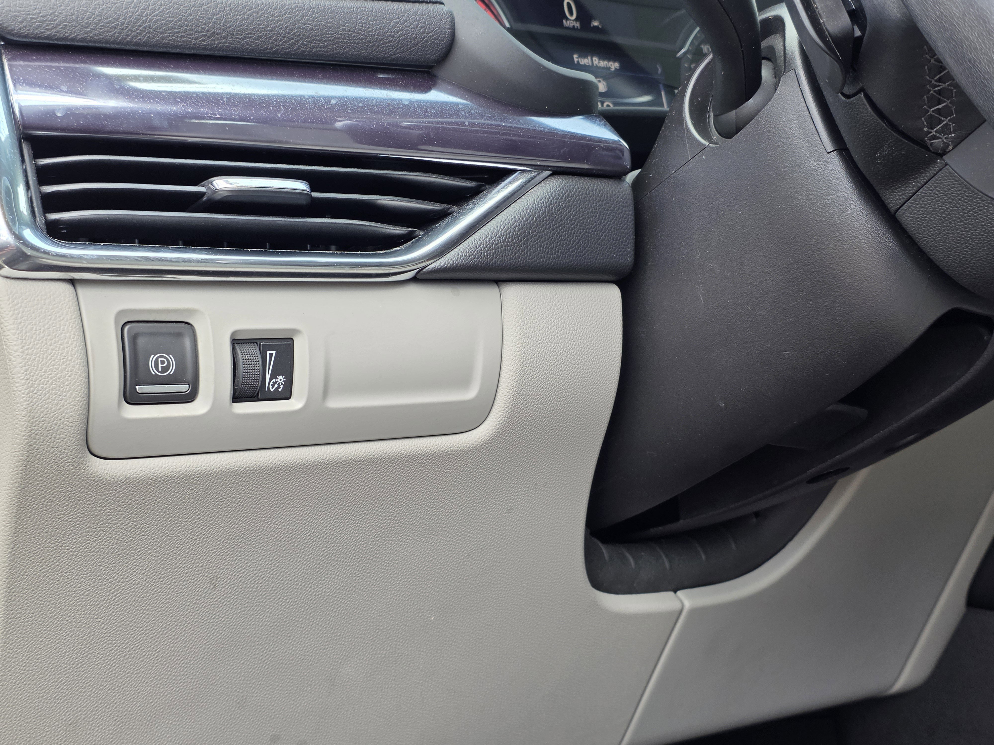 Used 2023 Argent Silver Metallic Cadillac AWD Luxury image 19