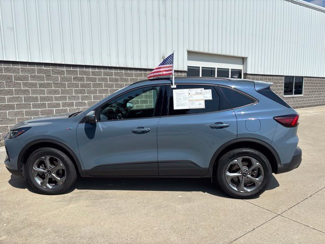 Used 2025 Blue Ford ST-Line Select image 10