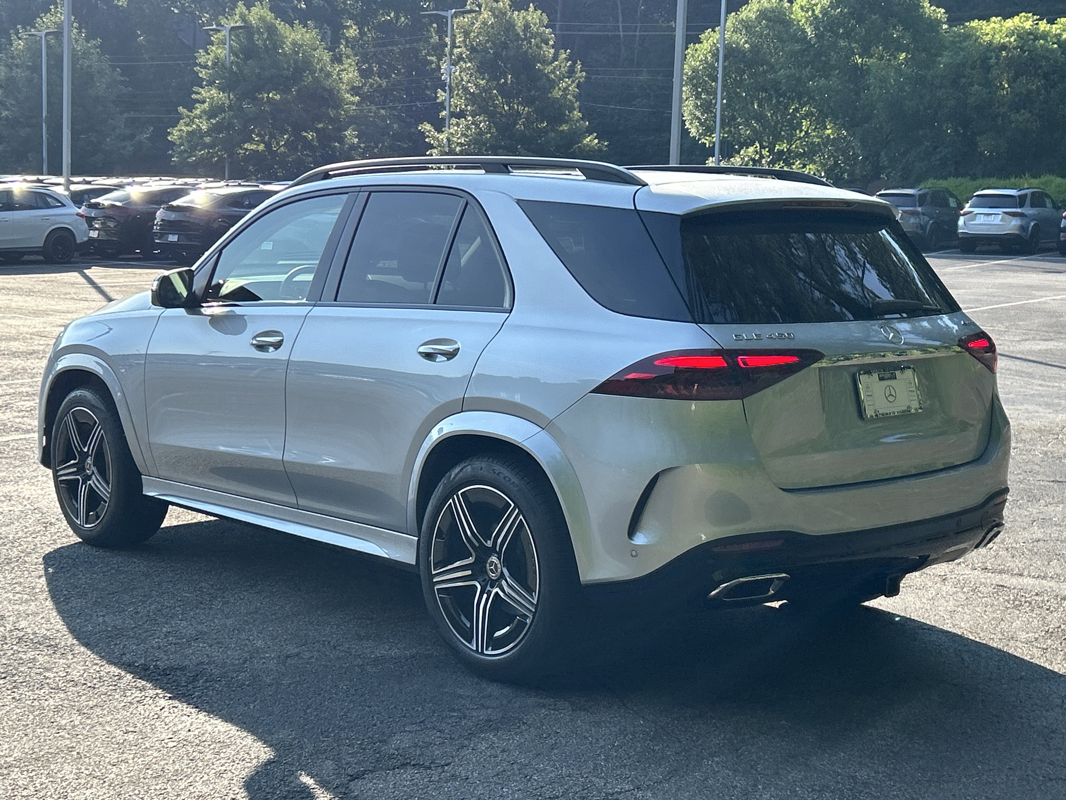 New 2026 Cirrus Silver Metallic Mercedes-Benz GLE 450 4MATIC® SUV image 11