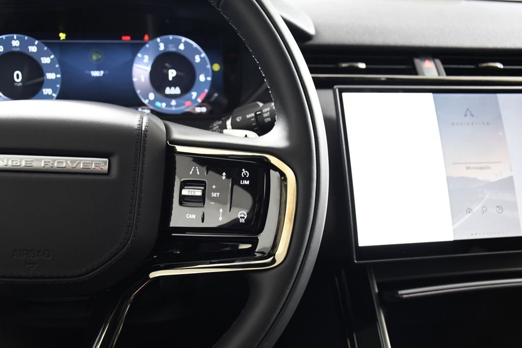 New 2026 Fuji White Land Rover S image 30