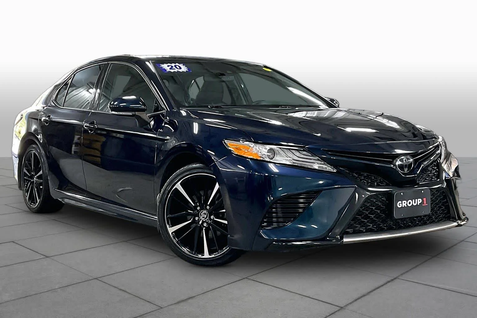 Used 2020 Galactic Aqua Mica Toyota XSE image 3