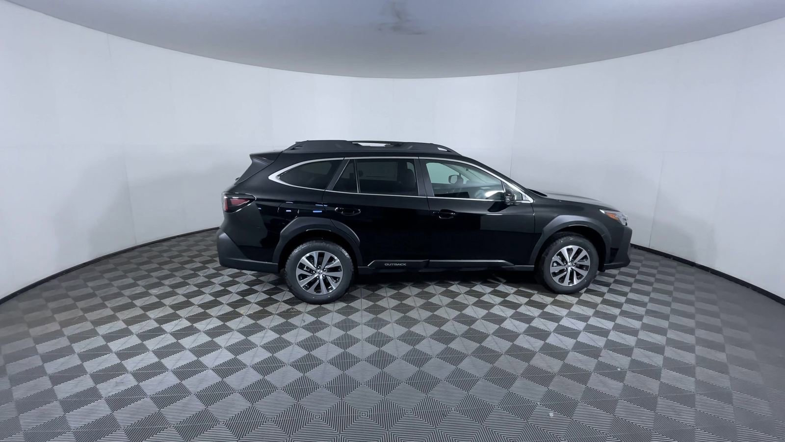 2025 Subaru Outback Premium - Photo 9
