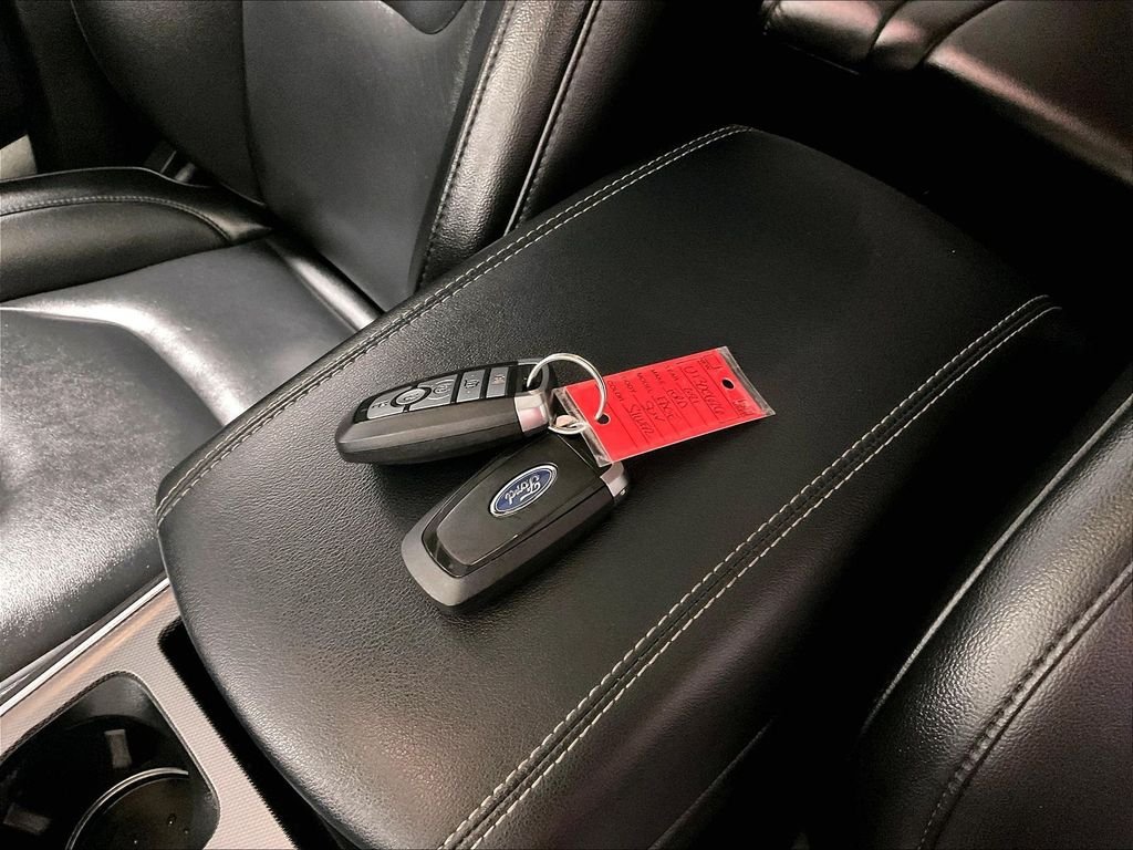 Used 2021 Silver Ford Titanium image 31