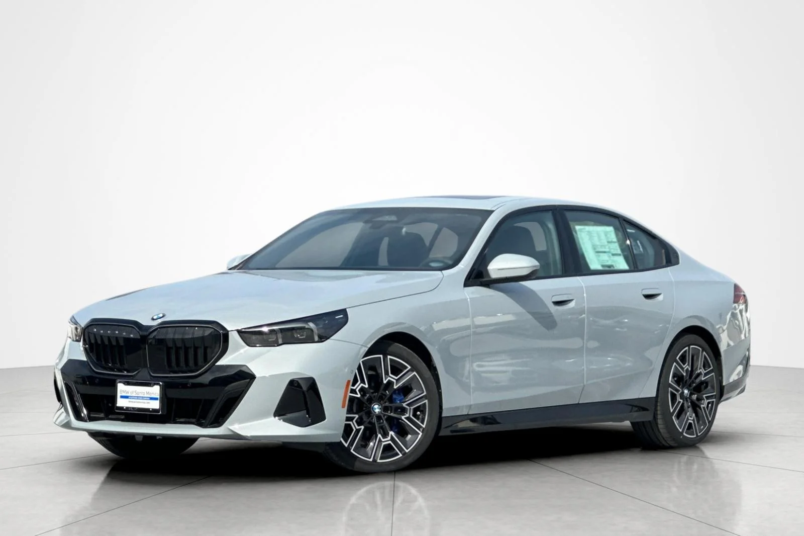 2026 BMW 5 Series 530i Sedan's photo