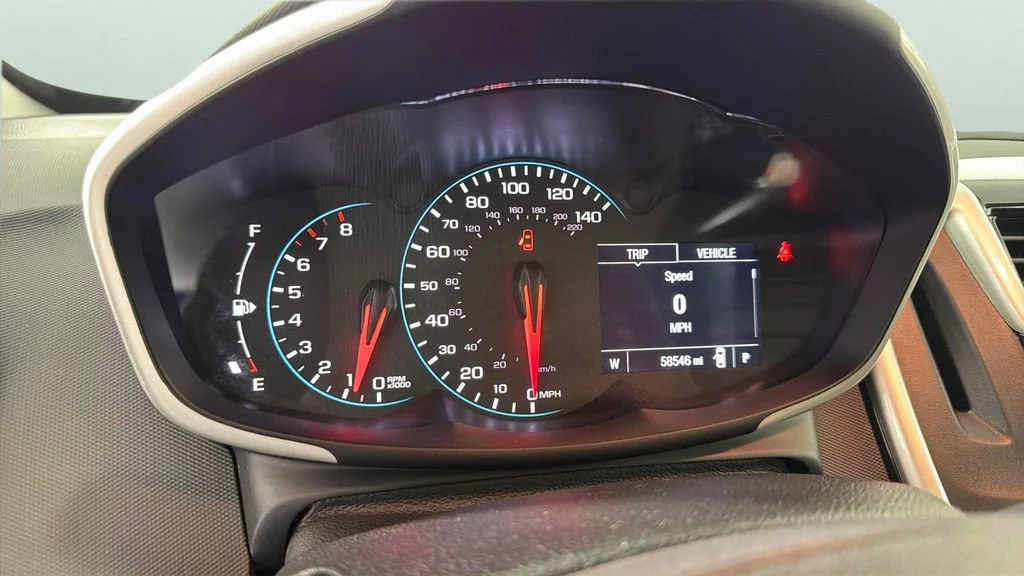 Used 2017 SUMMIT WHITE Chevrolet Premier image 20
