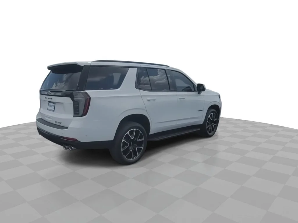 New 2026 Summit White Chevrolet RST image 8