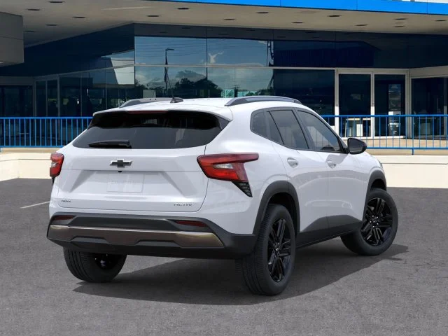 New 2026 Summit White Chevrolet ACTIV image 4