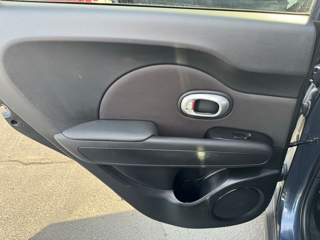2015 Kia Soul + - Photo 21