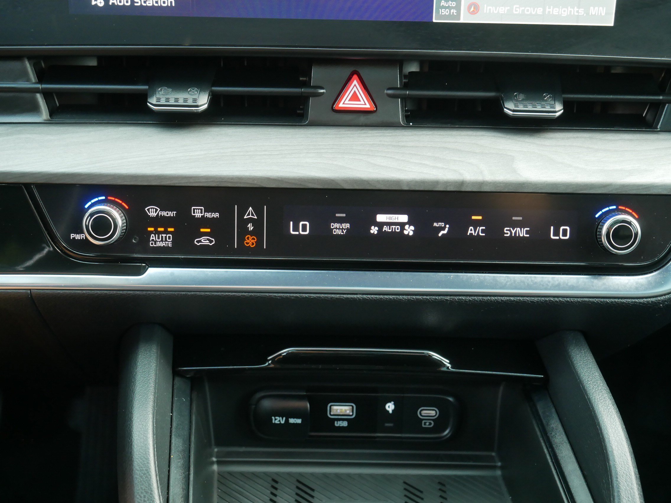 Used 2024 Vesta Blue Kia X-Line image 23