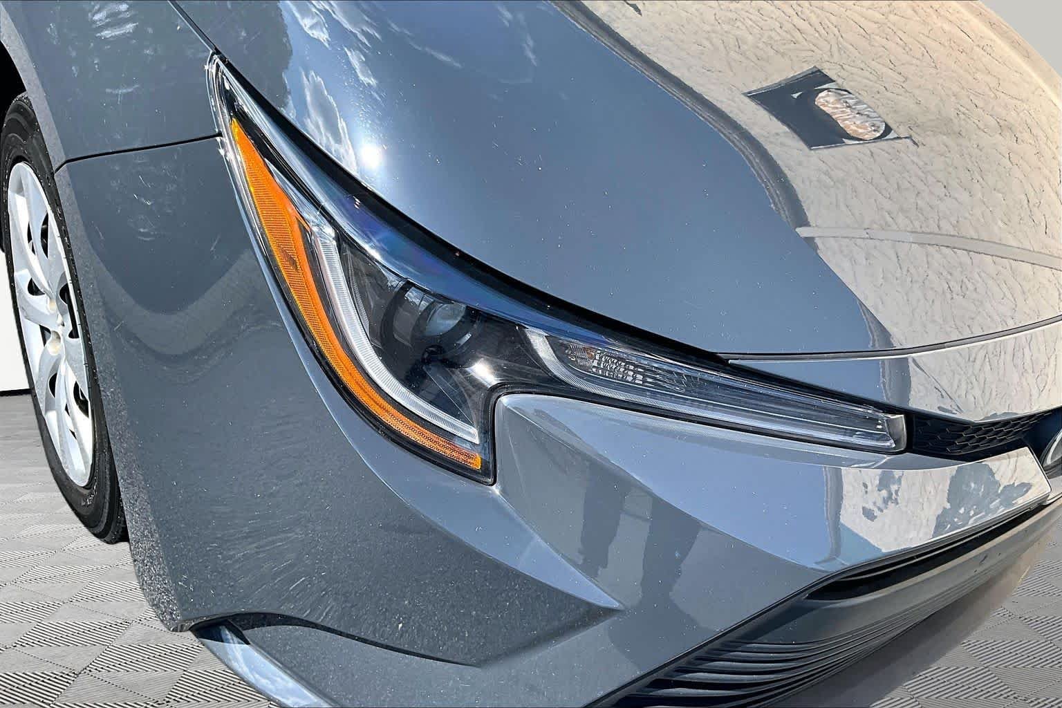 Used 2024 Underground Toyota LE image 28
