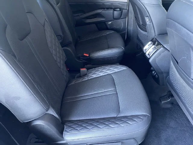 2023 Kia Sorento X-Line SX-P - Photo 12