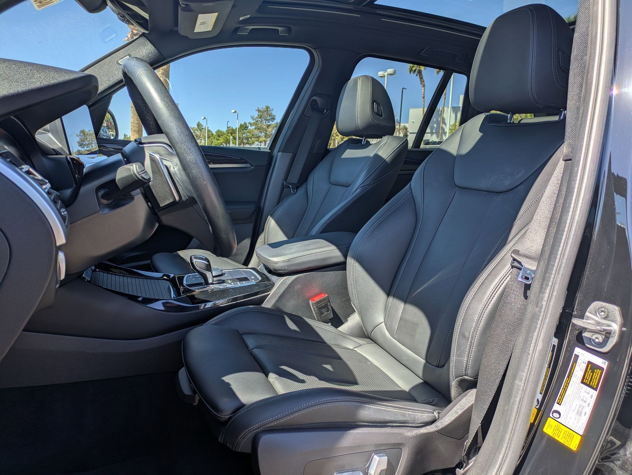 Used 2022 Jet Black BMW sDrive30i image 26