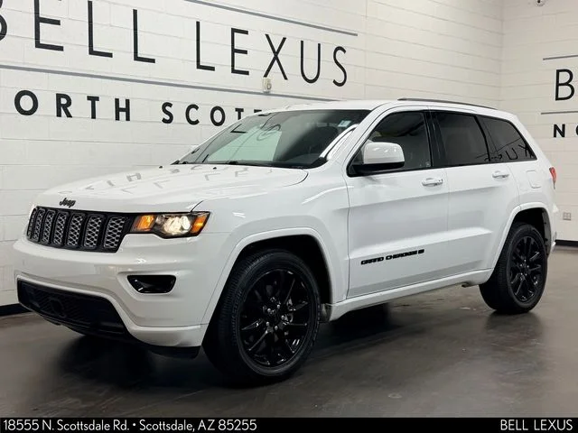 Used 2022 White Jeep Laredo X image 8