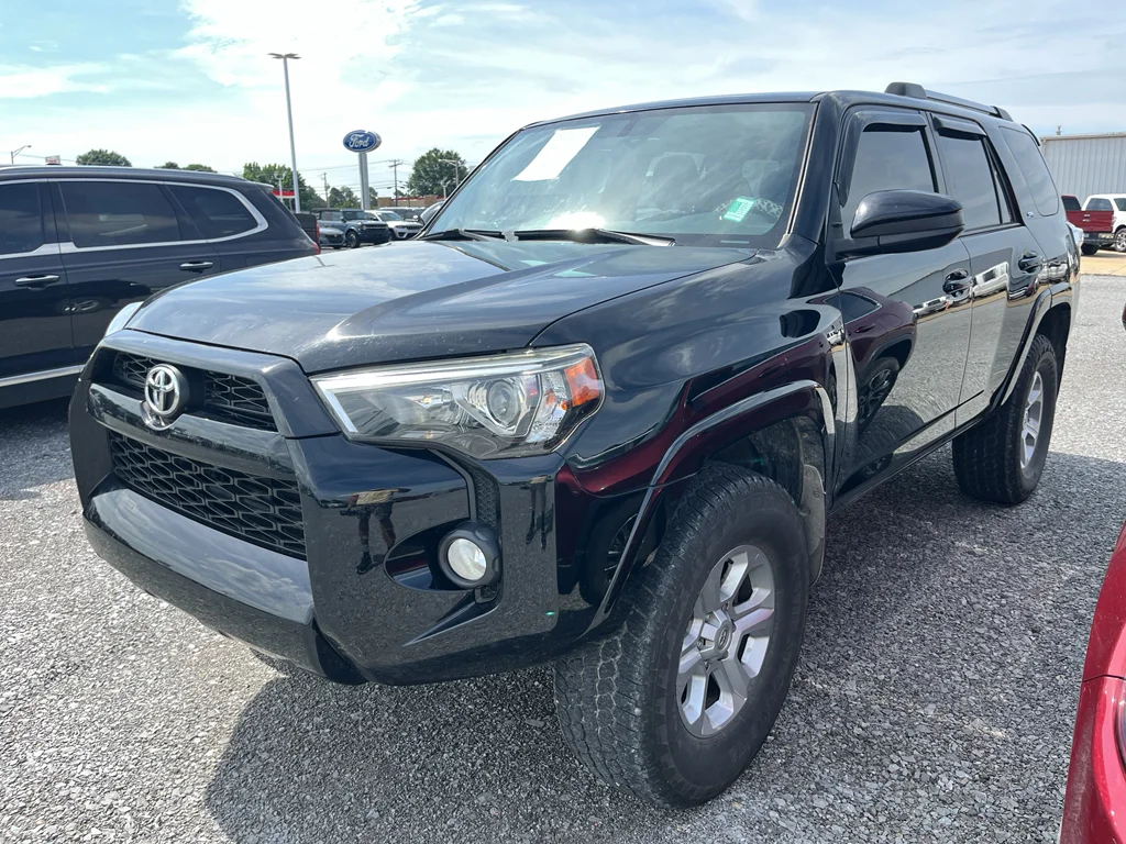 2019 Toyota 4Runner SR5 V6's photo