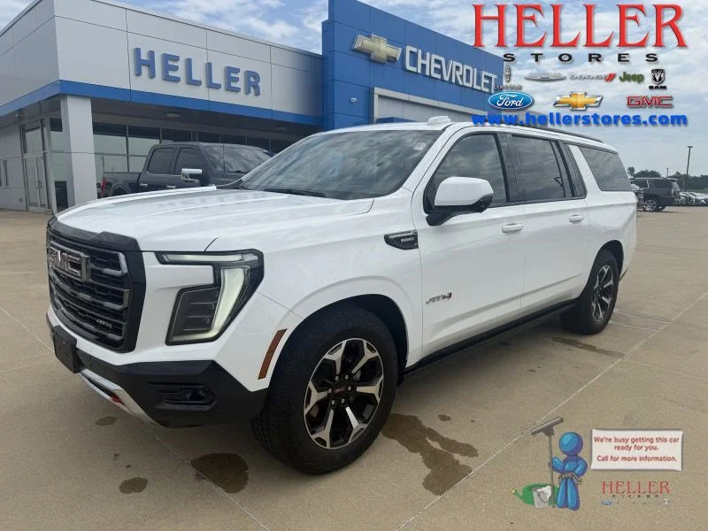 Used 2025 Summit White GMC AT4 image 1