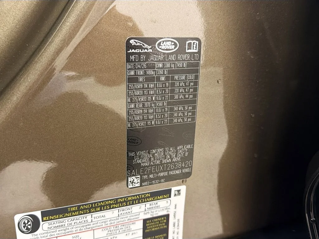 New 2026 Gondwana Stone Metallic Land Rover X-Dynamic SE image 35