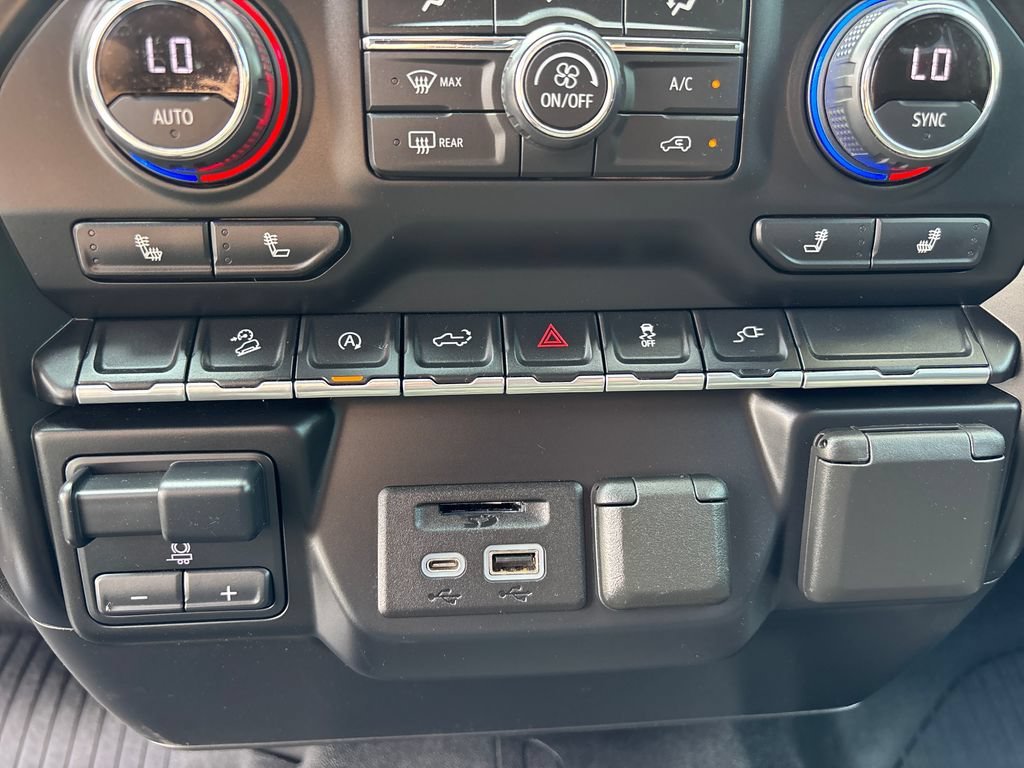 2021 Chevrolet Silverado 1500 LT - Photo 31