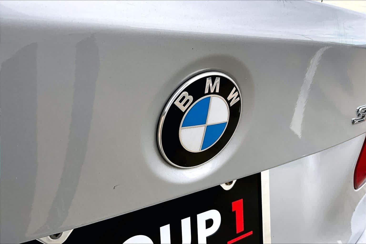 Used 2016 SILVER/EBONY BMW 328i image 31