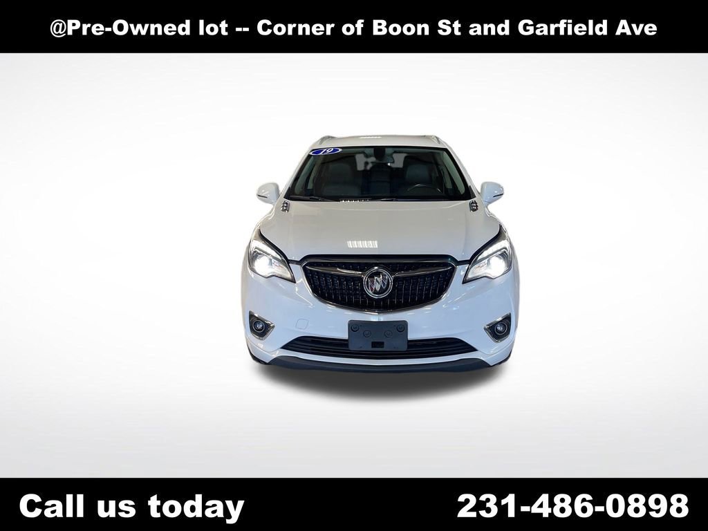 Used 2019 SUMMIT WHITE Buick Essence image 8