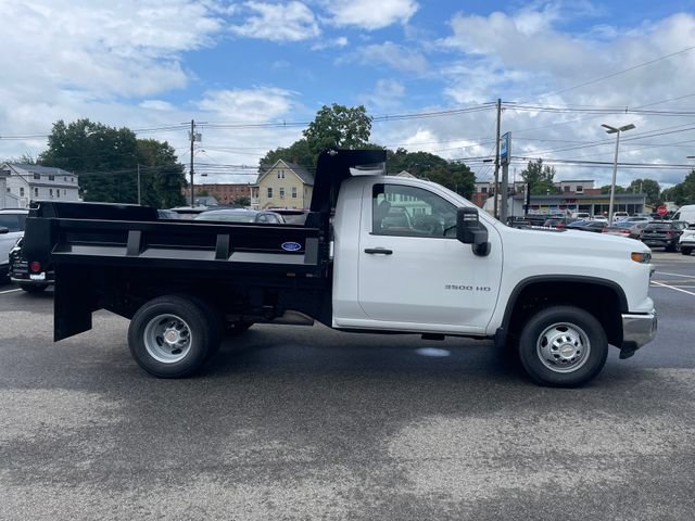 New 2026 Summit White Chevrolet Work Truck image 7