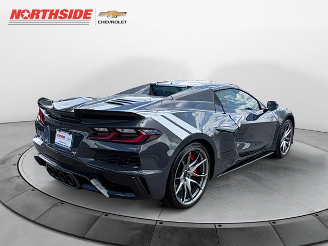 New 2027 Pitch Gray Metallic Chevrolet 3LT image 8