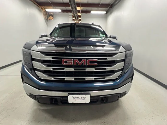 Used 2022 PACIFIC BLUE METALLIC GMC SLE image 4