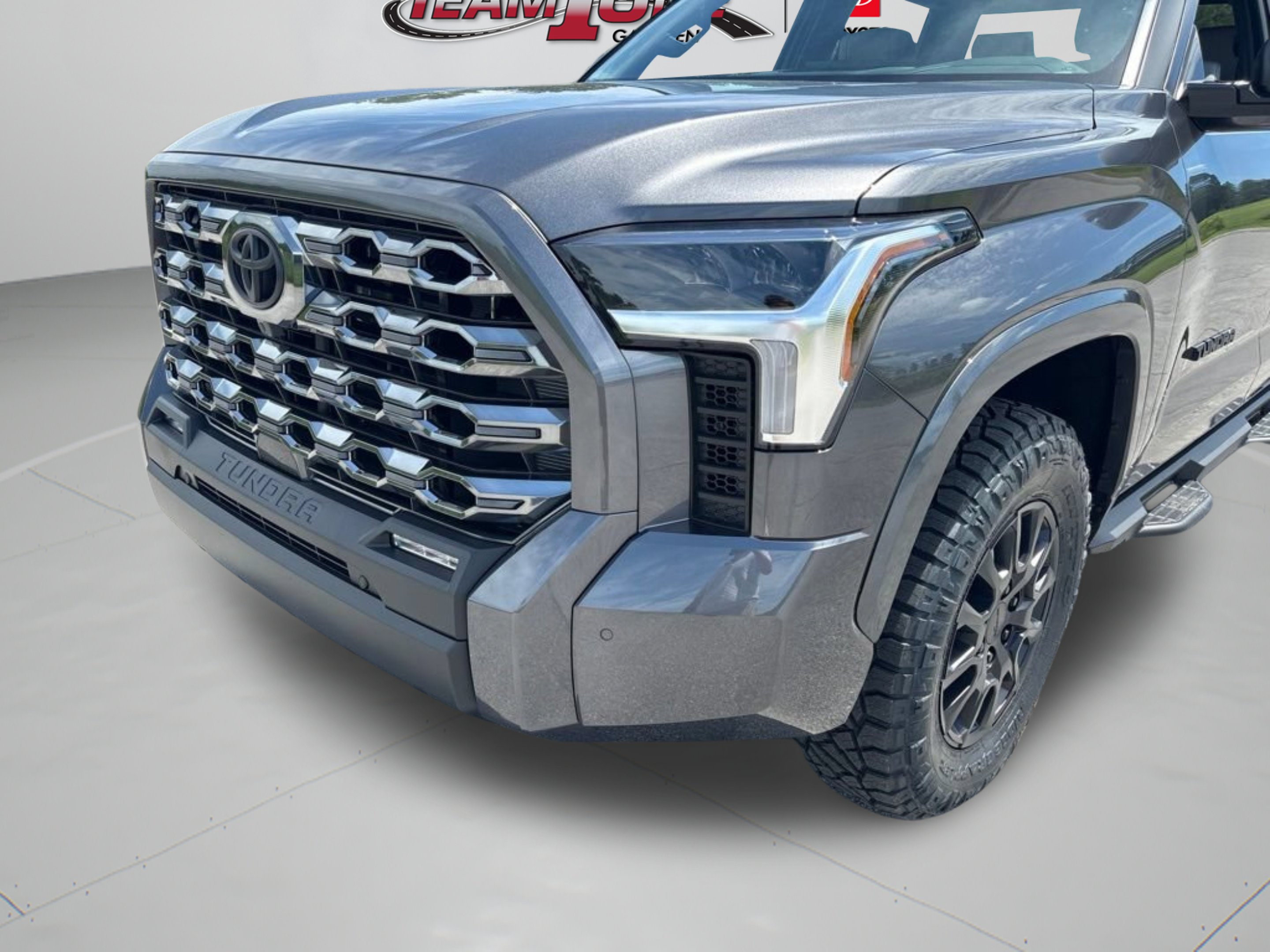 New 2026 Magnetic Gray Metallic Toyota SR5 image 30