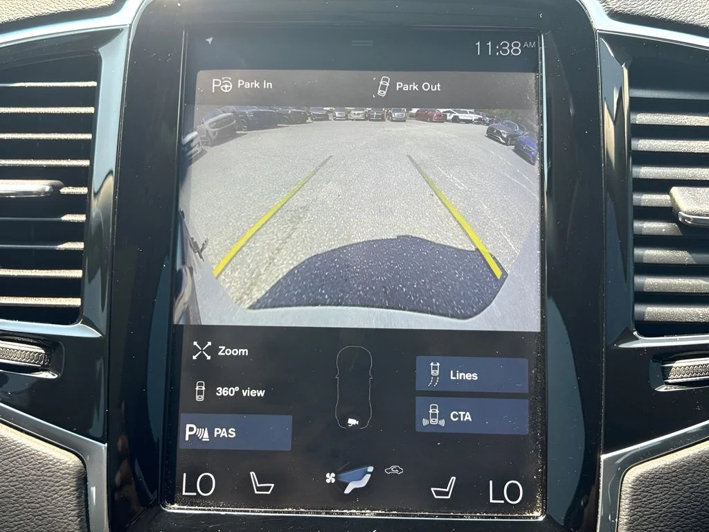 Used 2019 White Volvo T6 Inscription image 13