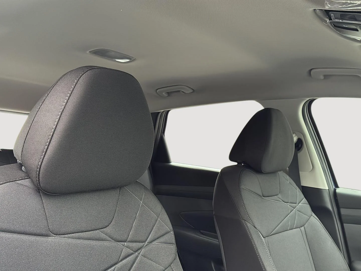 New 2026 Atlantis Blue Hyundai SE image 8