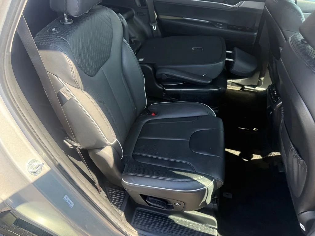 Certified Used 2025 Silver Hyundai SEL image 52