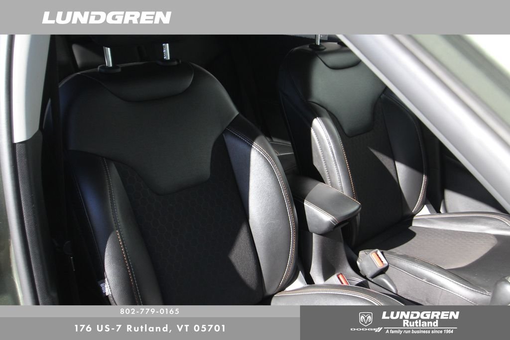 Used 2020 Green Jeep Latitude image 15