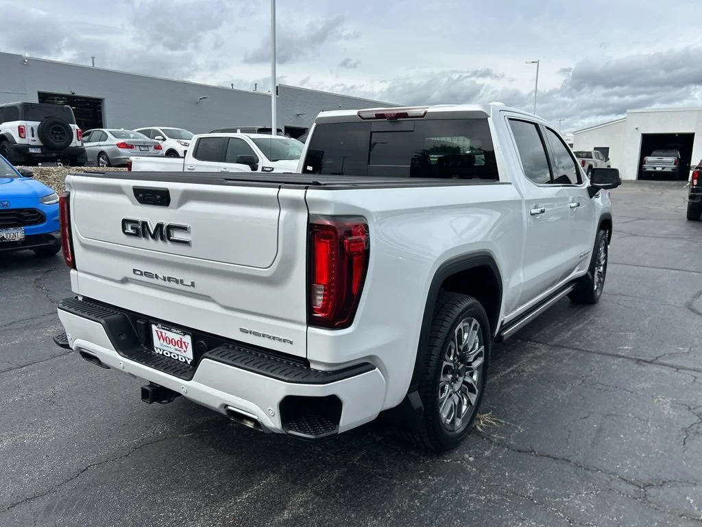 2025 GMC Sierra 1500 Denali Ultimate - Photo 8