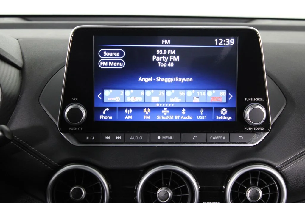 2024 Nissan Sentra SV - Photo 9