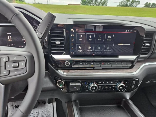 2026 GMC Sierra 2500HD SLT - Photo 17