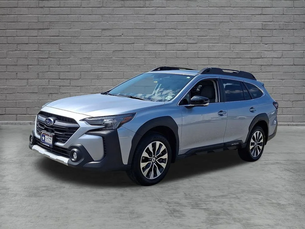 Used 2025 Silver Subaru Limited image 6