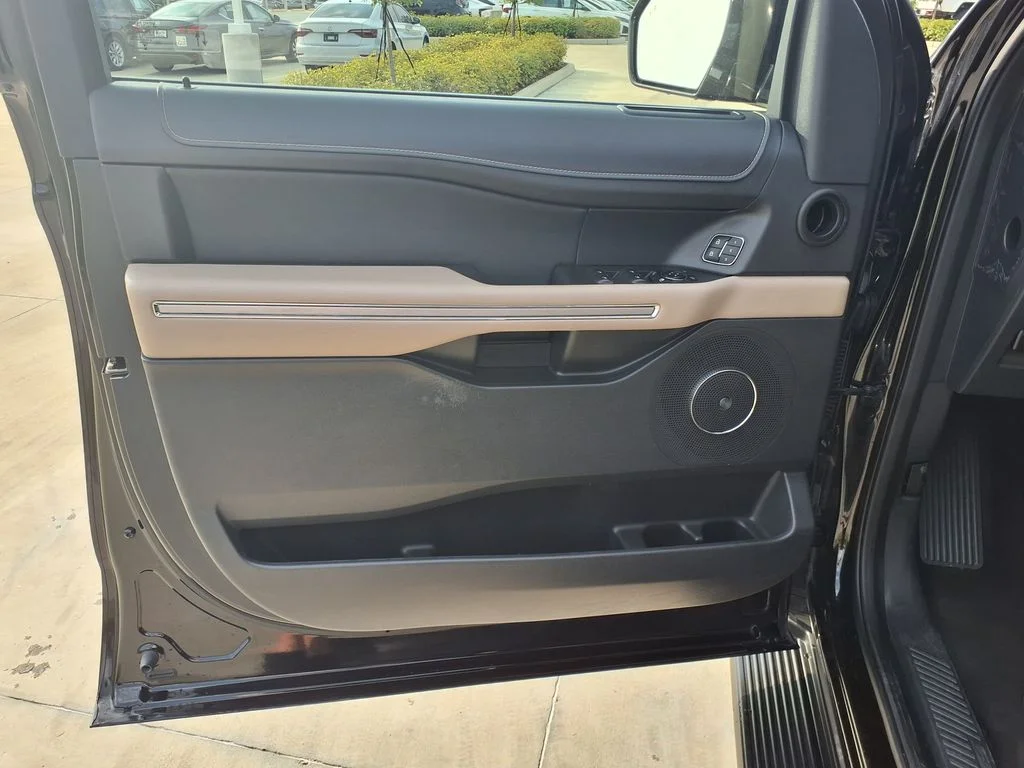 Used 2024 Black Ford Limited image 17