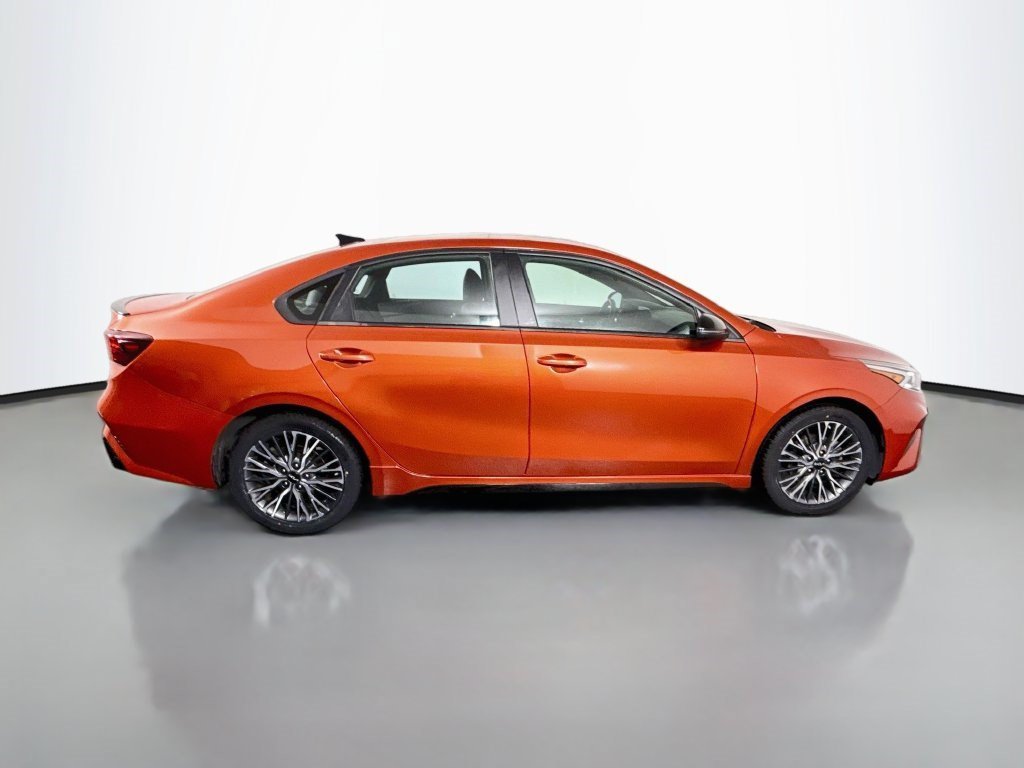 Used 2022 Fire Orange Kia GT-Line image 8