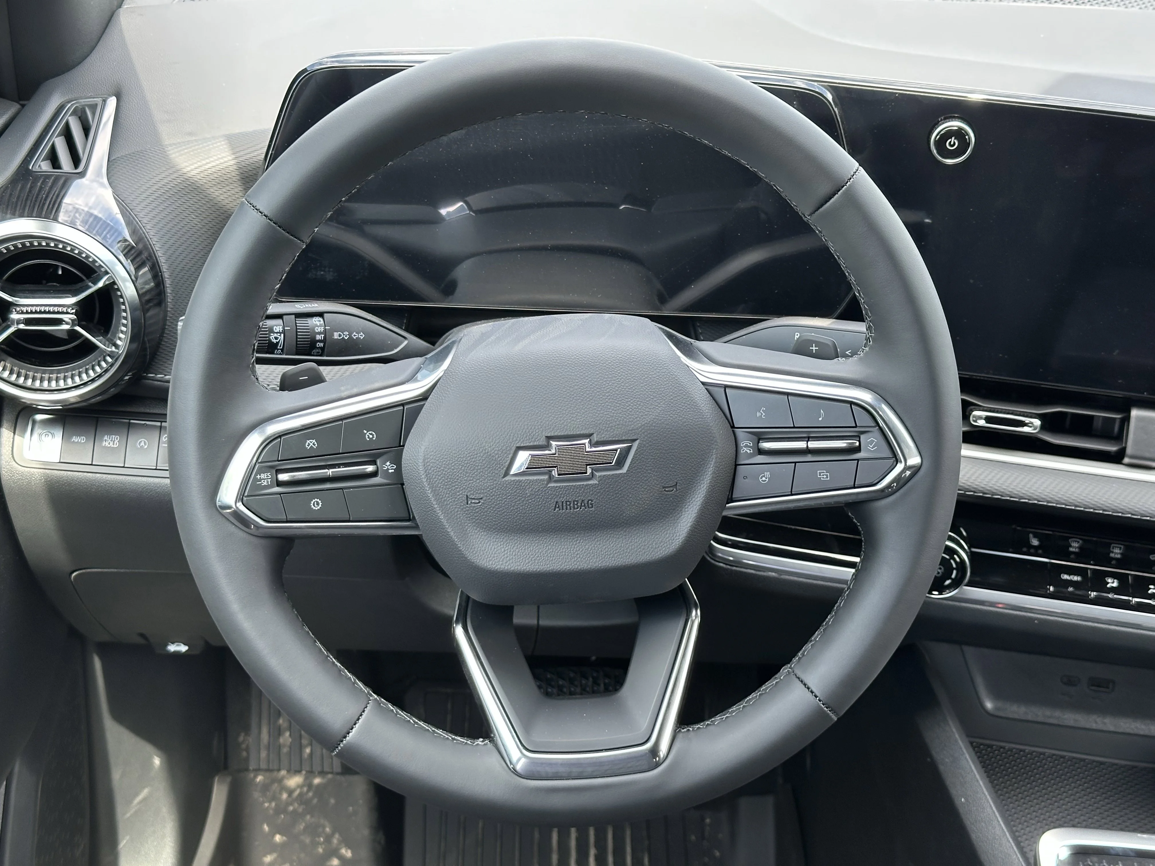 New 2026 Mosaic Black Metallic Chevrolet AWD LT image 11