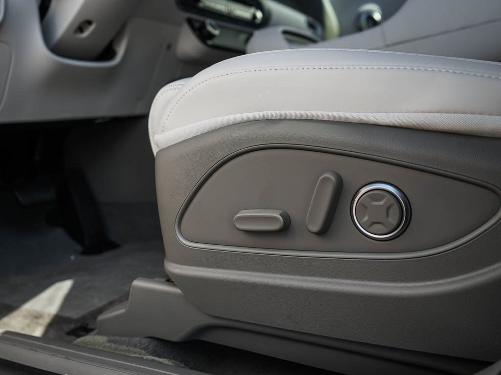 New 2026 Abyss Black Pearl Hyundai SEL Premium 7P AWD image 19