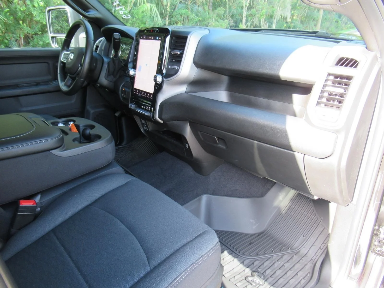 New 2027 Diamond Black Crystal Pearlcoat RAM Tradesman image 13