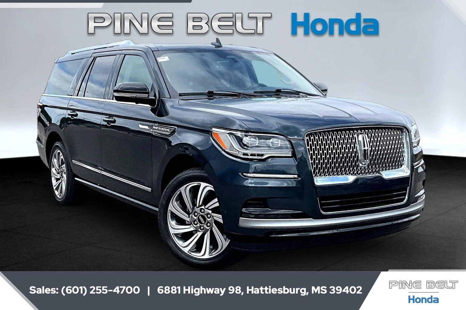 2024 Lincoln Navigator Reserve L 4WD's photo
