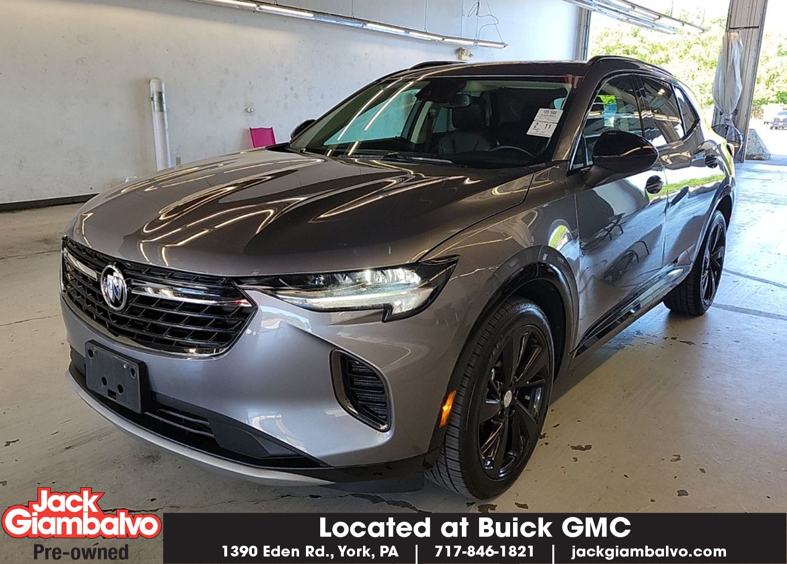 2021 Buick Envision Essence AWD's photo